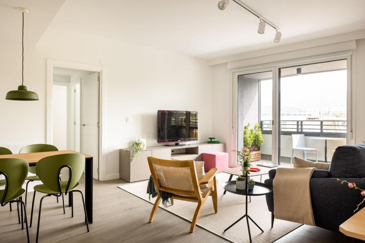 Santa Ana Junto A La Ria A Estrenar Garaje Y Wifi Incluidos Apartment Bilbao Bagian luar foto